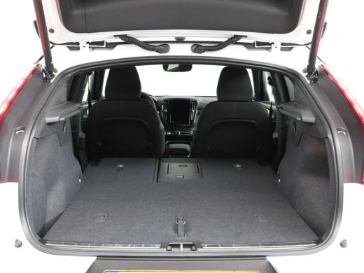 Volvo  C40 Twin Ultimate Elektrisch verstelbare stoel incl. geheugen | Premium Audio by Harman Kardon | Visu... ActivLease financial lease