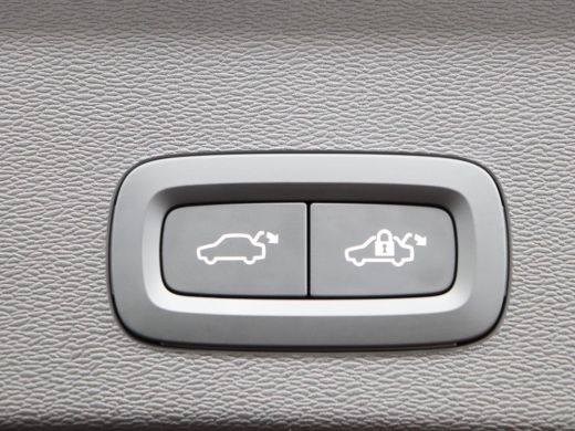 Volvo  C40 Twin Ultimate | IntelliSafe Surround | Warmtepomp | Harman Kardon | Visual Park Assist (incl. 360... ActivLease financial lease