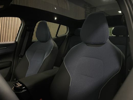 Volvo  EX30 Single Motor Extended Range Ultra | 360° Camera | Panoramadak | Harman Kardon | Elektrische voors... ActivLease financial lease