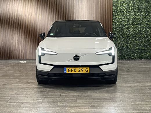 Volvo  EX30 Single Motor Extended Range Ultra | 360° Camera | Panoramadak | Harman Kardon | Elektrische voors... ActivLease financial lease