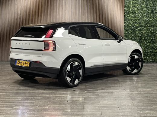 Volvo  EX30 Single Motor Extended Range Ultra | 360° Camera | Panoramadak | Harman Kardon | Elektrische voors... ActivLease financial lease