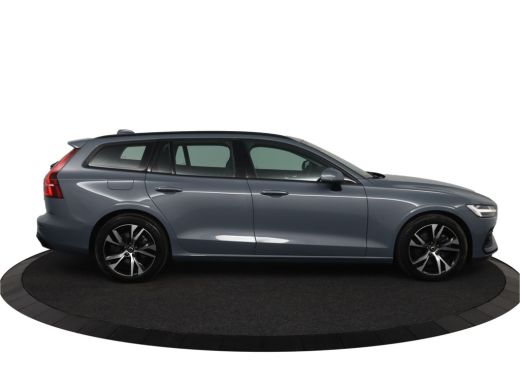 Volvo  V60 B3 Essential Edition | Stoel & stuurwielverwarming | Trekhaak | Parkassist camera | DAB+ | ActivLease financial lease