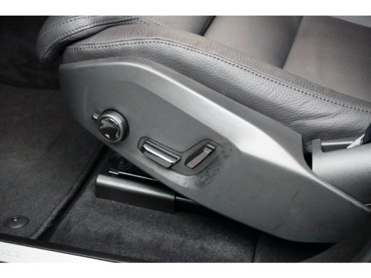 Volvo  XC60 Volvo T6 Recharge Plus Bright | Panodak | Stoel/Stuurverwarming | ActivLease financial lease