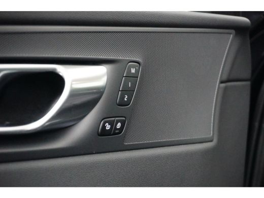 Volvo  XC60 Volvo T6 Recharge Plus Bright | Panodak | Stoel/Stuurverwarming | ActivLease financial lease