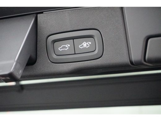 Volvo  XC60 Volvo T6 Recharge Plus Bright | Panodak | Stoel/Stuurverwarming | ActivLease financial lease