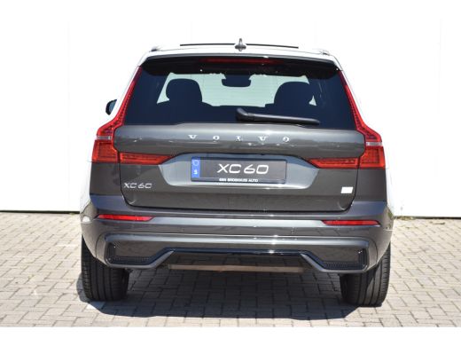 Volvo  XC60 Volvo T6 AWD R-Design | PineGrey | HeadUp | PanoramaDak | Camera ActivLease financial lease