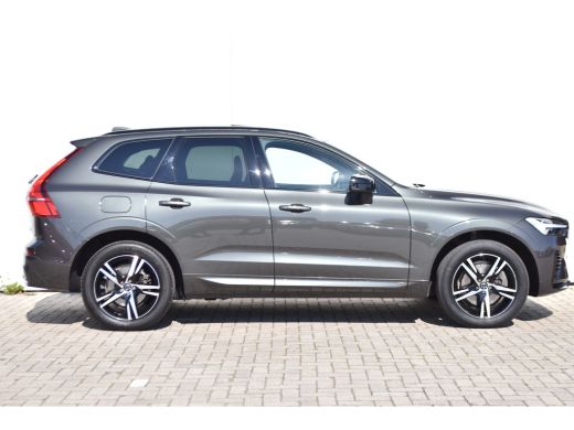 Volvo  XC60 Volvo T6 AWD R-Design | PineGrey | HeadUp | PanoramaDak | Camera ActivLease financial lease