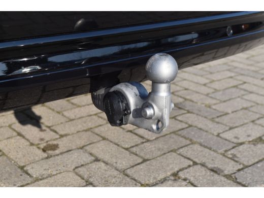 Volvo  XC90 Volvo T8 Recharge AWD Ultimate Dark | Massage | Luchtvering | B&WAudio | NIEUW! ActivLease financial lease