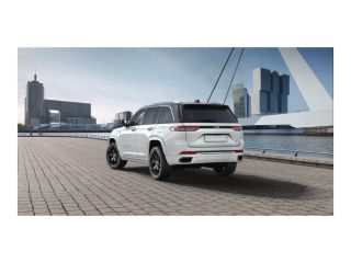 Jeep Grand Cherokee Jeep Summit Reserve Automaat