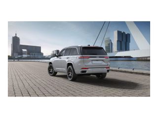 Jeep Grand Cherokee Jeep Summit Reserve Automaat