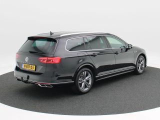 Volkswagen Passat Variant 1.5 TSi 150 Pk Automaat R-Line | Adaptive Cruise | CarPlay | Navigatie | Bluetooth | Park...