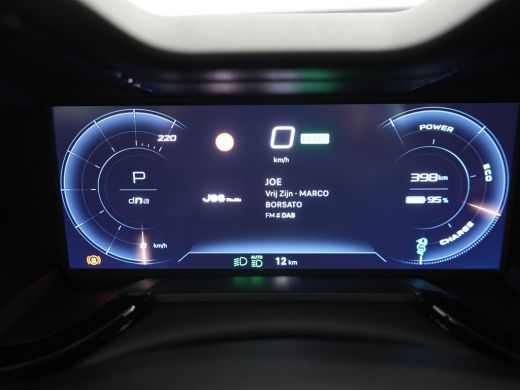 Alfa Romeo Junior Elettrica Speciale 54 kWh | Achteruitrijcamera | Airco (automatisch) | Apple Carplay/Android Auto... ActivLease financial lease