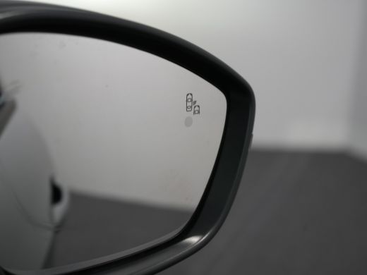 Alfa Romeo Junior Elettrica Speciale 54 kWh | Achteruitrijcamera | Airco (automatisch) | Apple Carplay/Android Auto... ActivLease financial lease