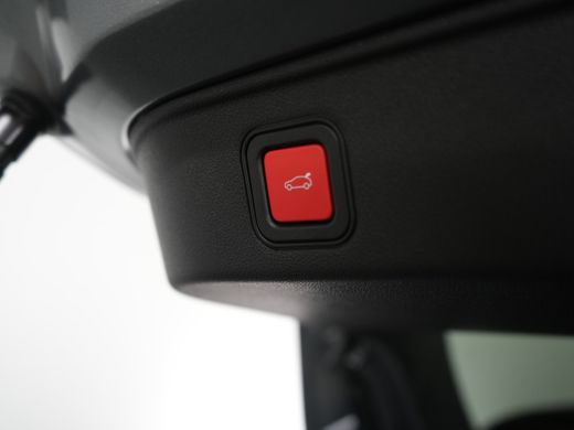 Alfa Romeo Junior Elettrica Speciale 54 kWh | Achteruitrijcamera | Airco (automatisch) | Apple Carplay/Android Auto... ActivLease financial lease