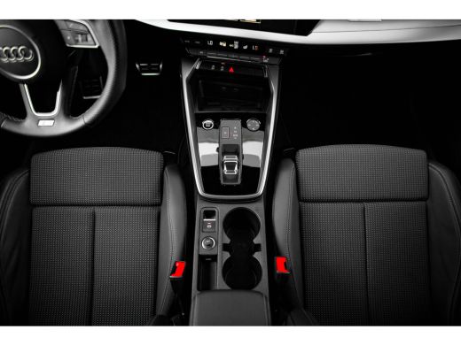Audi A3 Sportback Audi 35 TFSI 150pk S edition | Extra getint glas | Lichtmetalen velgen 5-spaaks 18" ActivLease financial lease