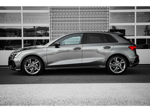 Audi A3 Sportback Audi 35 TFSI 150pk S edition | Extra getint glas | Lichtmetalen velgen 5-spaaks 18" ActivLease financial lease