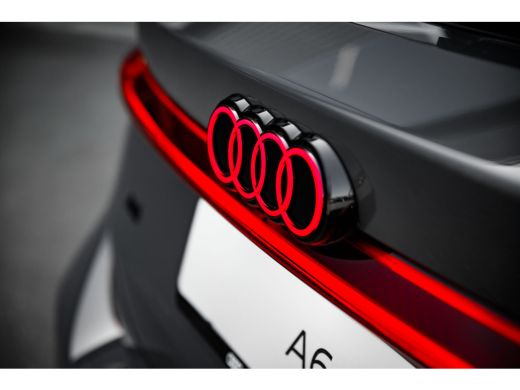 Audi A6 Avant e-tron Avant e-tron S edition performance 100 kWh | Panoramadak | Trekhaak ActivLease financial lease