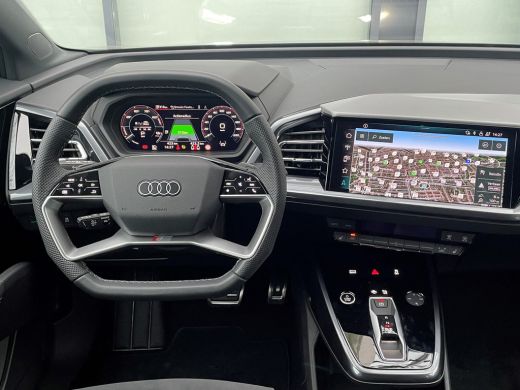 Audi Q4 e-tron 45 S Edition 82 kWh Comfortpakket | Asssistentiepakket plus | 21 inch velgen Keyless entry | Priv... ActivLease financial lease