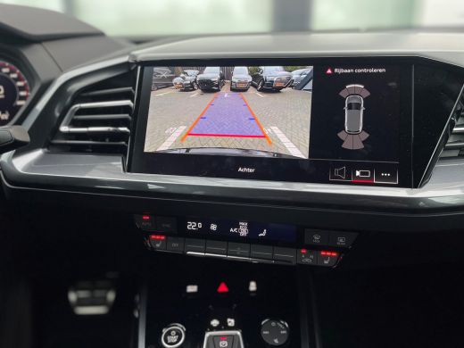 Audi Q4 e-tron 45 S Edition 82 kWh Comfortpakket | Asssistentiepakket plus | 21 inch velgen Keyless entry | Priv... ActivLease financial lease