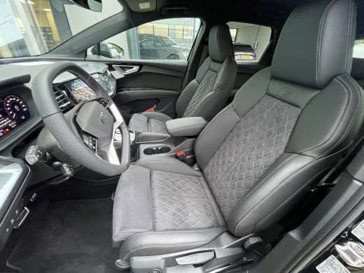 Audi Q4 e-tron 45 S Edition 82 kWh Comfortpakket | Asssistentiepakket plus | 21 inch velgen Keyless entry | Priv... ActivLease financial lease