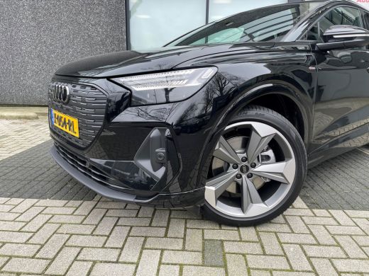 Audi Q4 e-tron 45 S Edition 82 kWh Comfortpakket | Asssistentiepakket plus | 21 inch velgen Keyless entry | Priv... ActivLease financial lease