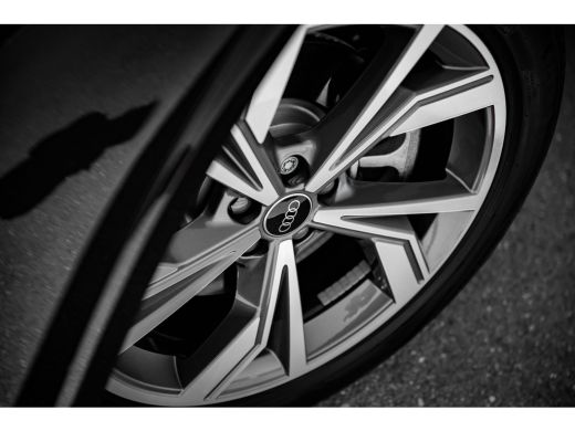 Audi Q4 Sportback e-tron Audi 45 quattro Advanced edition | Assistentiepakket Plus | Comfortpakket | 20" | Privacy Glass ActivLease financial lease