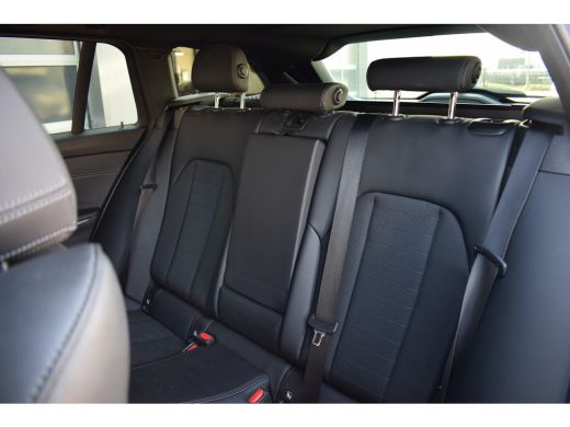 BMW 3 Serie Touring 318i High Executive | Apple CarPlay | Half Leer | Virtual | Stoelverwarming ActivLease financial lease
