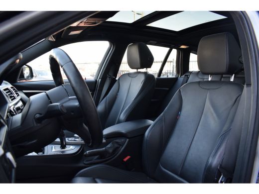 BMW 3 Serie Touring 318i M Sport Corporate Lease | Automaat | Pano | Leer | Stoelverw. ActivLease financial lease