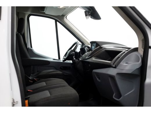 Ford Transit 2.0 TDCI 170pk E6 L2H2 Trend Airco/Navi/Trekhaak 2800kg 10-2017 ActivLease financial lease