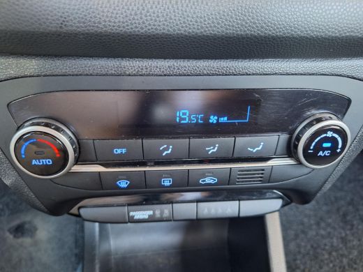 Hyundai i20 1.0 T-GDI Comfort | Rijklaarprijs! | Trekhaak 1000kg! | Climate Control | Cruise Control | Apple ... ActivLease financial lease
