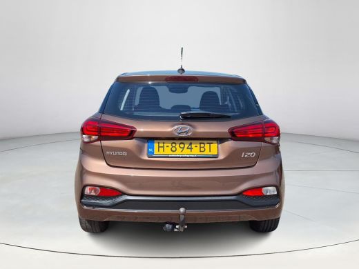 Hyundai i20 1.0 T-GDI Comfort | Rijklaarprijs! | Trekhaak 1000kg! | Climate Control | Cruise Control | Apple ... ActivLease financial lease