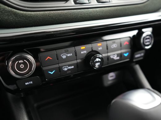 Jeep Compass Jeep 1.5T e-Hybrid North Star | Achteruitrijcamera | Airco (automatisch) | Apple Carplay/Android ... ActivLease financial lease