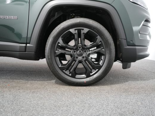 Jeep Compass Jeep 1.5T e-Hybrid North Star | Achteruitrijcamera | Airco (automatisch) | Apple Carplay/Android ... ActivLease financial lease