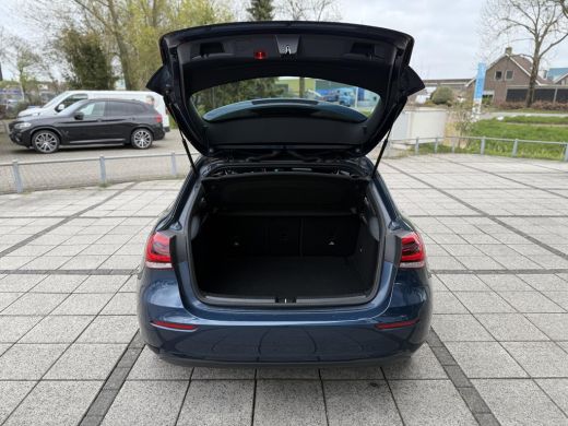Mercedes A-Klasse 160 Style | Navigatie | LMV | Led | ActivLease financial lease