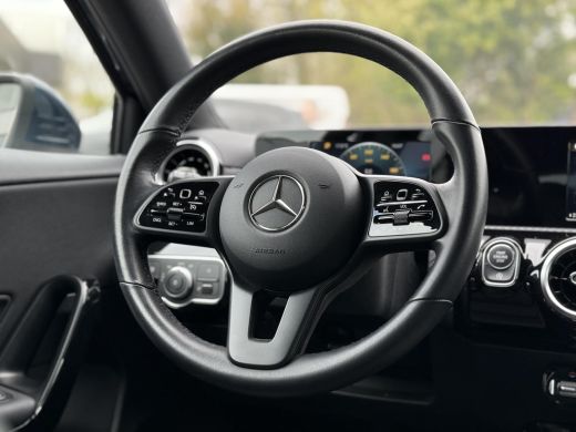 Mercedes A-Klasse 160 Style | Navigatie | LMV | Led | ActivLease financial lease