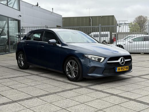 Mercedes A-Klasse 160 Style | Navigatie | LMV | Led | ActivLease financial lease