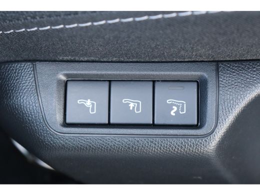 Opel Mokka Opel 1.2 TURBO 130PK ULTIMATE AUTOMAAT / NAVI / LEDER / CLIMA / LED / PDC / 18" LMV / CAMERA / KE... ActivLease financial lease