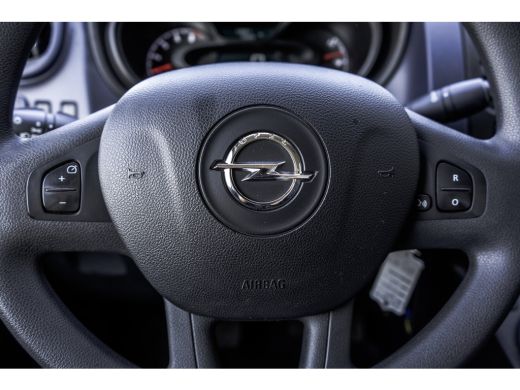 Opel Vivaro 1.6 CDTI L2H1 125PK | 3-Zits | Inrichting | Omvormer | Camera | Navigatie | Cruise | Airco | PDC ... ActivLease financial lease