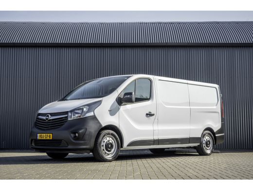 Opel Vivaro 1.6 CDTI L2H1 125PK | 3-Zits | Inrichting | Omvormer | Camera | Navigatie | Cruise | Airco | PDC ... ActivLease financial lease