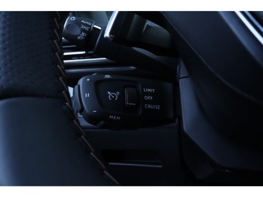 Peugeot 3008 Peugeot 1.6 HYbrid 225 GT Pack | Adaptieve Cruise | Nappa Leder | 360' Camera | Stoelverwarming |... ActivLease financial lease