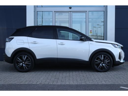 Peugeot 3008 Peugeot 1.6 HYbrid 225 GT Pack | Adaptieve Cruise | Nappa Leder | 360' Camera | Stoelverwarming |... ActivLease financial lease