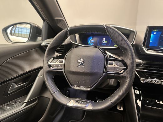Peugeot e-208 EV GT 350 50 kWh Navi | Clima | Cruise | Camera | 3-FASE | | Achteruitrijcamera | Apple Carplay/A... ActivLease financial lease