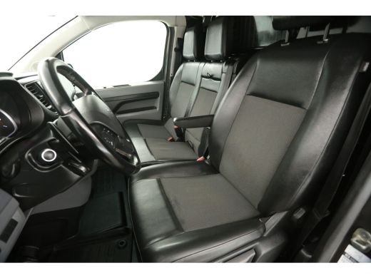 Peugeot Expert 227S 2.0 BlueHDI 180PK Automaat 360 Camera Airco Carplay Trekhaak 17"LMV LED 3 Persoons Cruise PDC ActivLease financial lease