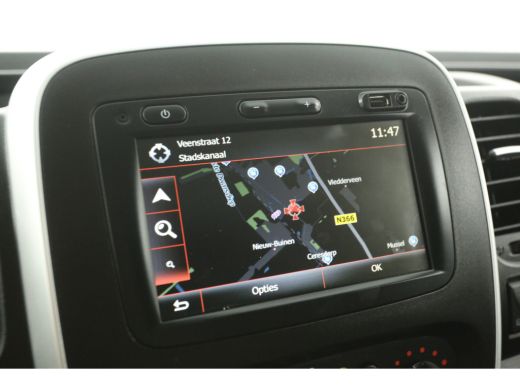 Renault Trafic 1.6 dCi T29 L1H1 Airco Cruise Navigatie PDC 3 Persoons Elektrpakket ActivLease financial lease