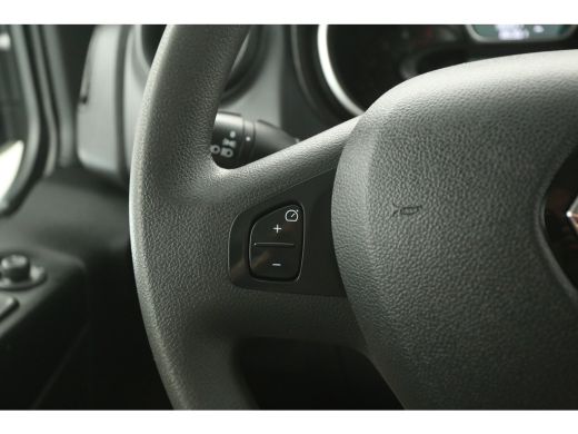 Renault Trafic 1.6 dCi T29 L1H1 Airco Cruise Navigatie PDC 3 Persoons Elektrpakket ActivLease financial lease