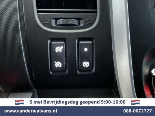 Renault Trafic 2.0 dCi 120pk L2H1 inrichting Euro6 Airco | Navigatie | LED | Camera | Cruisecontrol | Trekhaak P... ActivLease financial lease