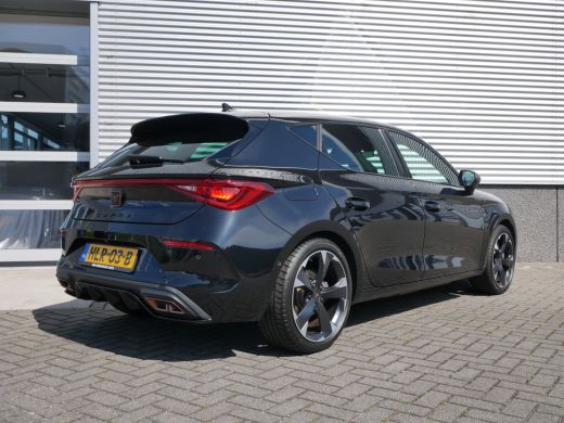 Seat Leon CUPRA  1.4 e-Hybrid Adrenaline ActivLease financial lease