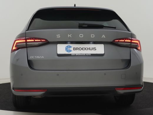 Skoda Octavia Combi 1.5 TSI MHEV Selection | Nieuwe model | Matrix LED koplampen | Keyless | App connect | Park... ActivLease financial lease