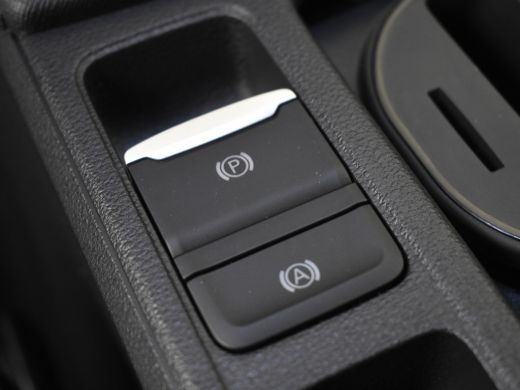 Skoda Octavia Combi 1.5 TSI MHEV Selection | Nieuwe model | Matrix LED koplampen | Keyless | App connect | Park... ActivLease financial lease