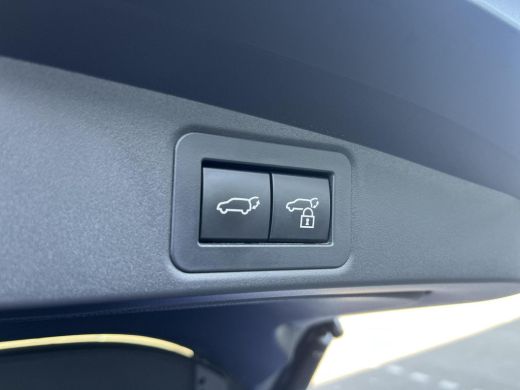 Toyota Corolla Touring Sports Hybrid 140 Dynamic | Navigatie | Apple CarPlay/Android auto | Achteruitrijcamera | Elektrisch ach... ActivLease financial lease